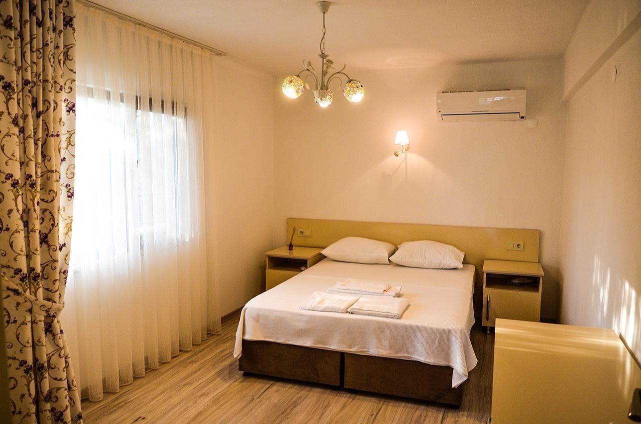 Kaymak Tepesi Tatil Evi Bed & Breakfast Küçükkuyu Ngoại thất bức ảnh